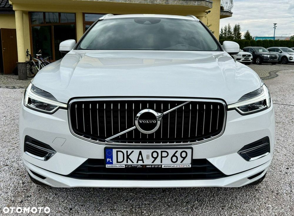 Volvo XC 60 T6 AWD Plug-In Hybrid Inscription - 4