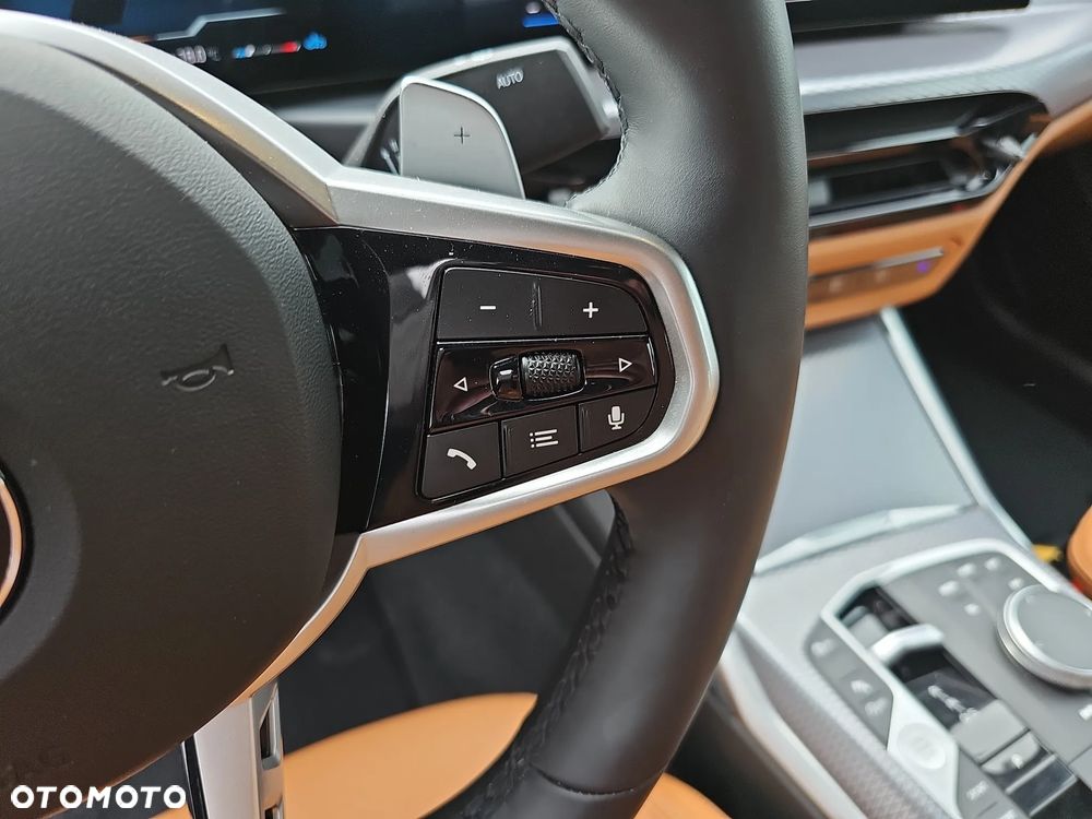 BMW Seria 3 318i M Sport - 18