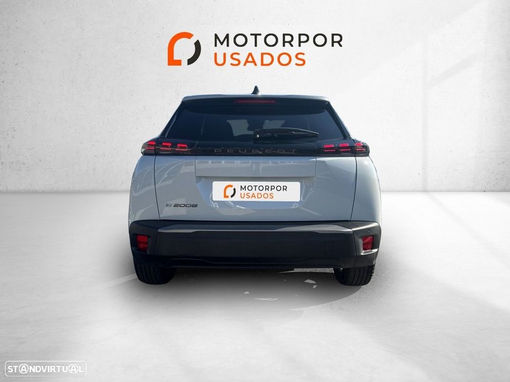 Peugeot e-2008 54 kWh Allure - 5