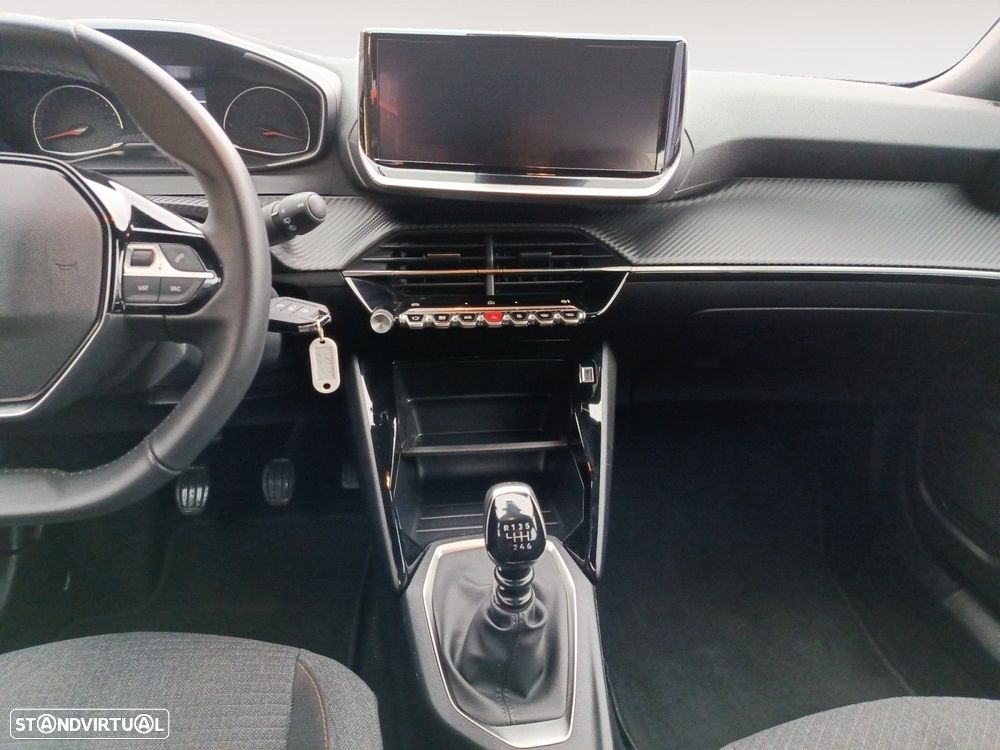 Peugeot 2008 1.2 PureTech Style - 11