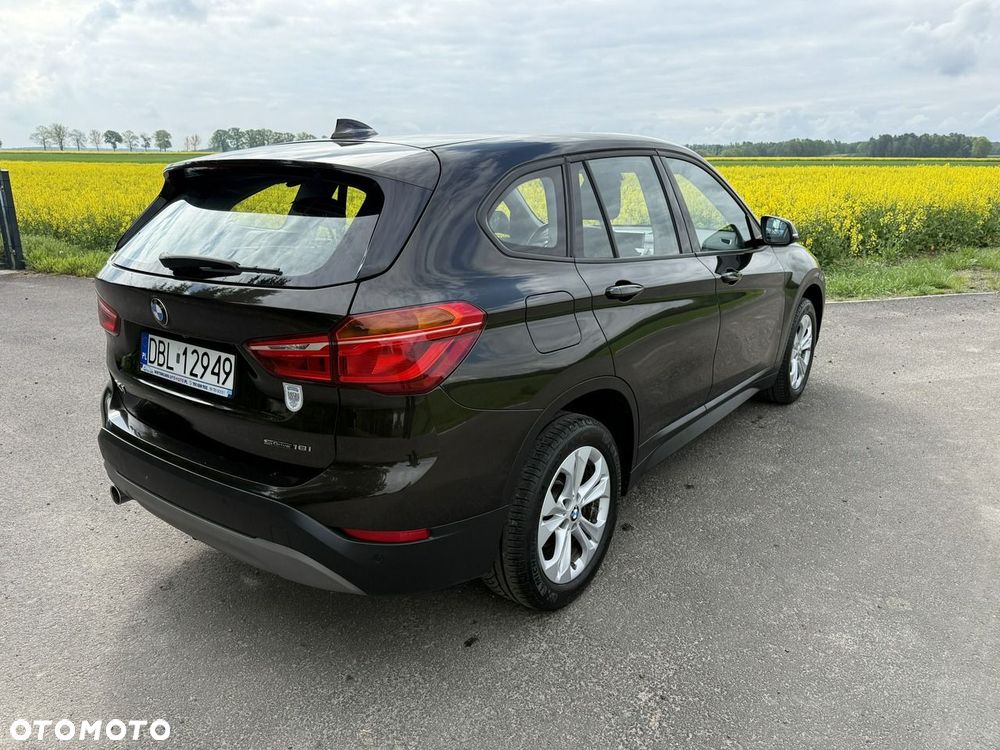 BMW X1 sDrive18i Advantage - 5