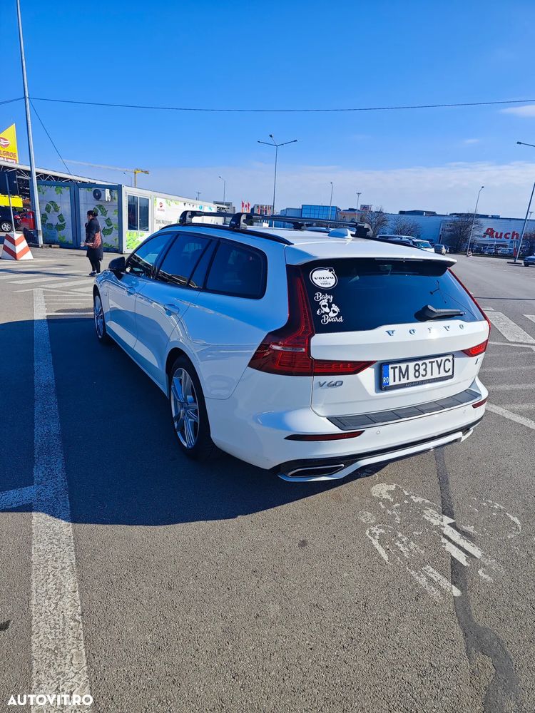 Volvo V60 Recharge T6 AWD AT Core - 18