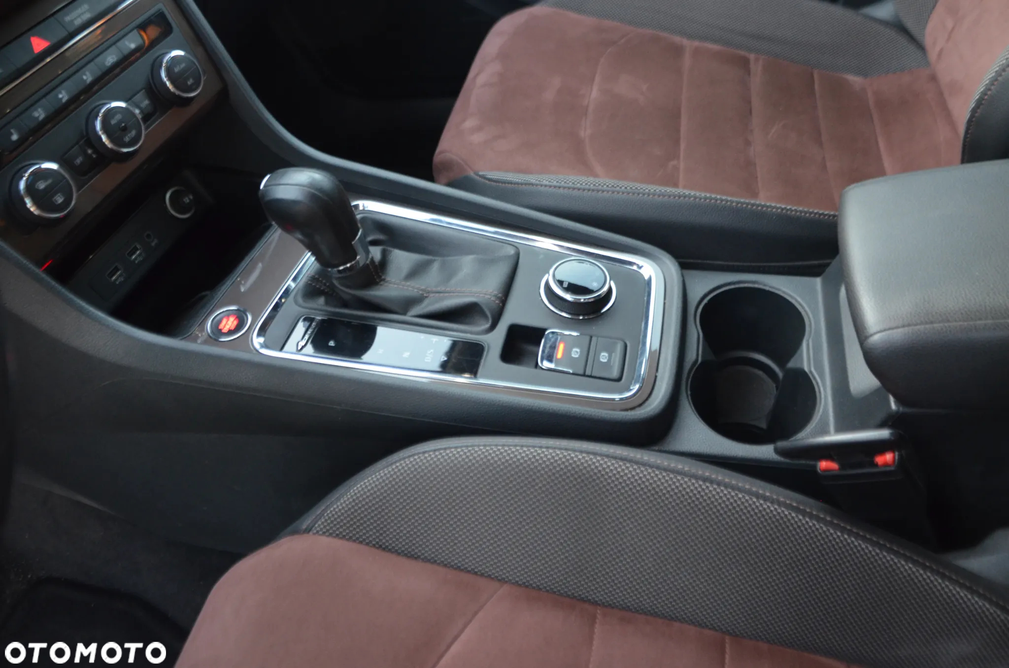 Seat Ateca 2.0 TDI Xcellence S&S 4Drive DSG - 11