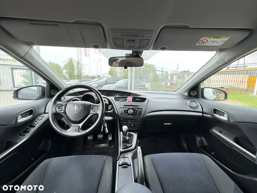 Honda Civic 1.8 Executive - 21