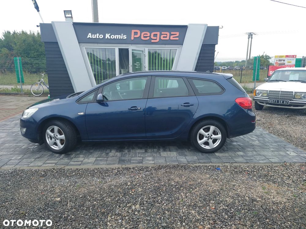 Opel Astra 1.4 Turbo Color Edition - 2