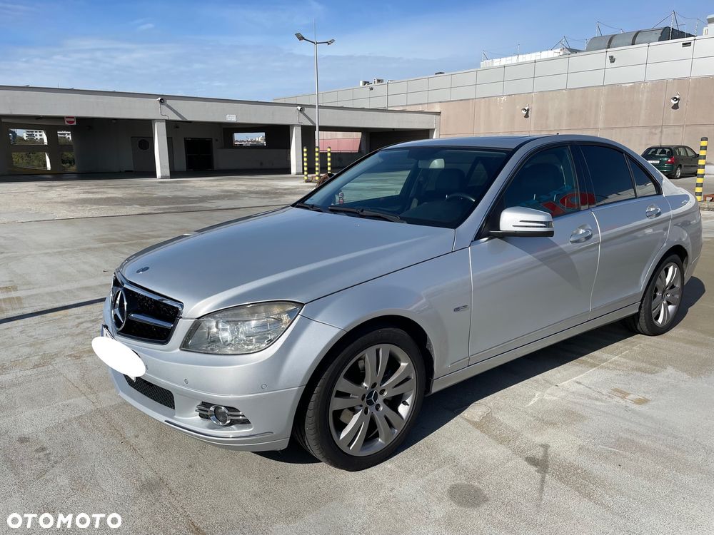 Mercedes-Benz Klasa C 180 K BlueEff Avantgarde - 1