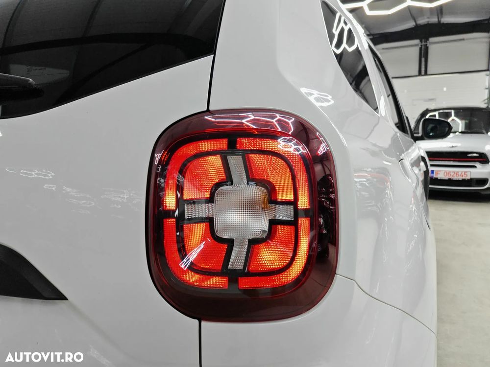 Dacia Duster TCe 150 GPF Prestige jante 17" - 33