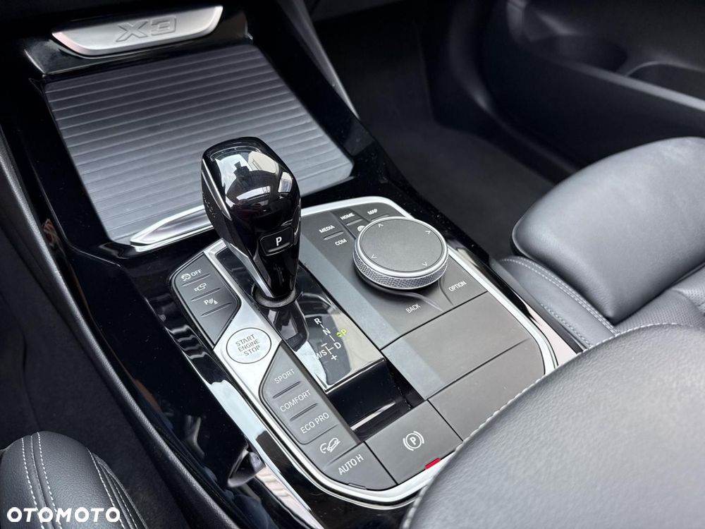 BMW X3 - 16