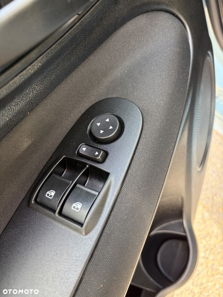 Fiat Punto 2012 1.2 8V Dynamic - 30
