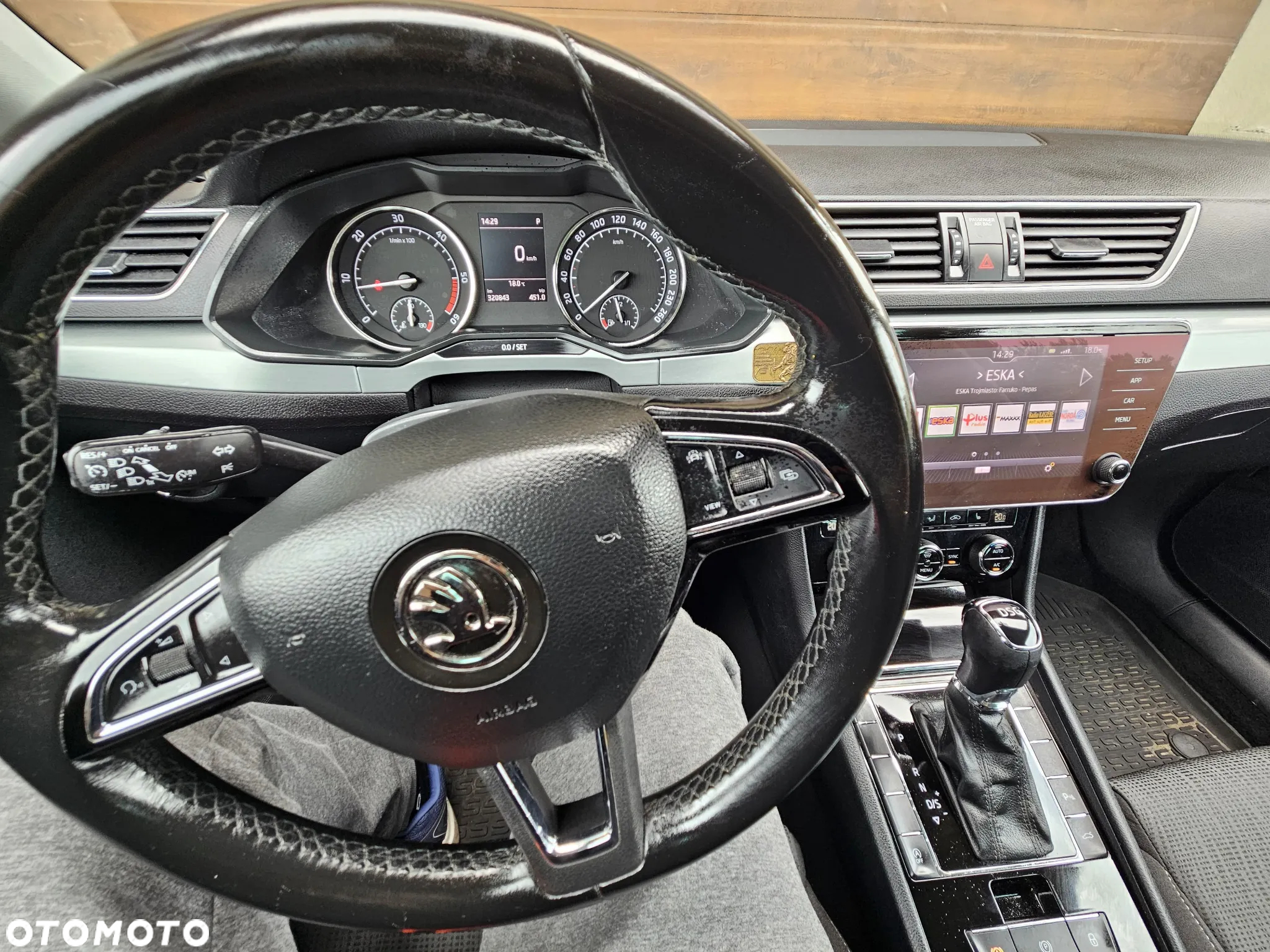 Skoda Superb 2.0 TDI Style DSG - 19