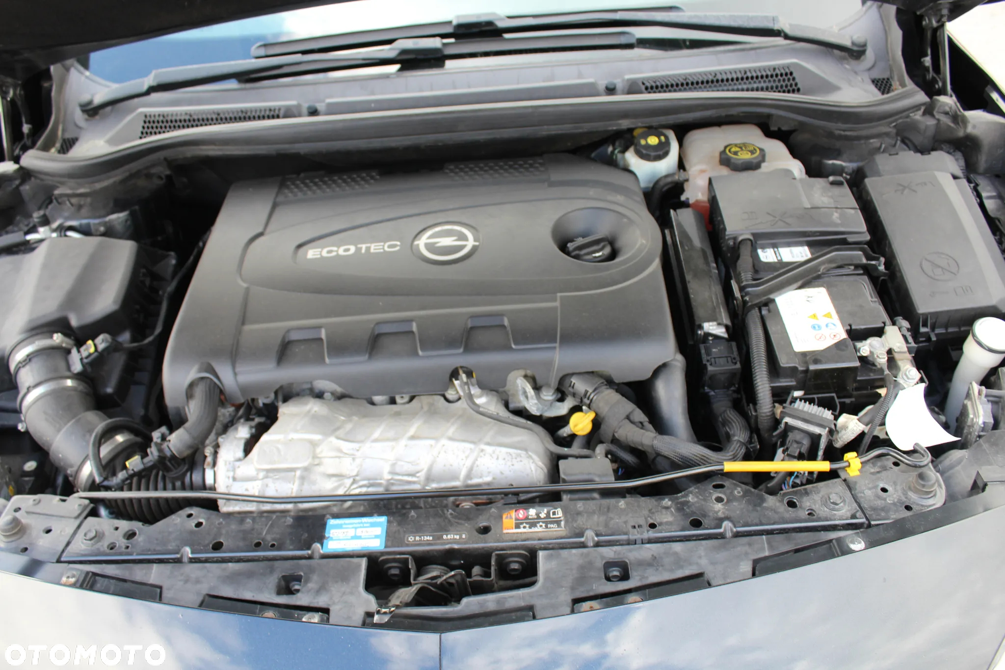 Opel Astra IV GTC 2.0 CDTI Sport S&S - 26