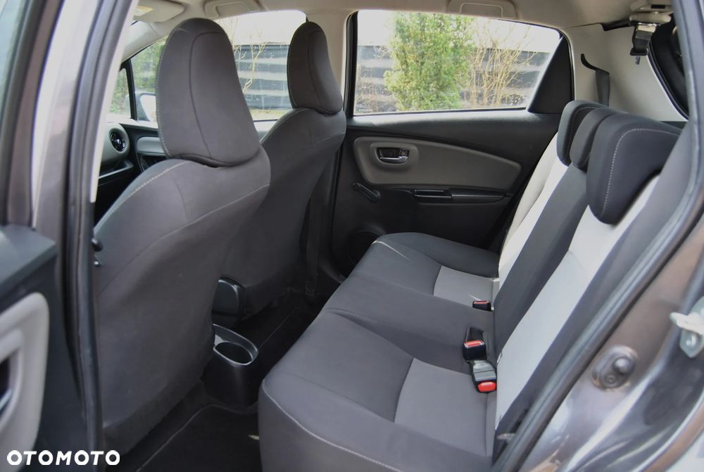 Toyota Yaris - 6