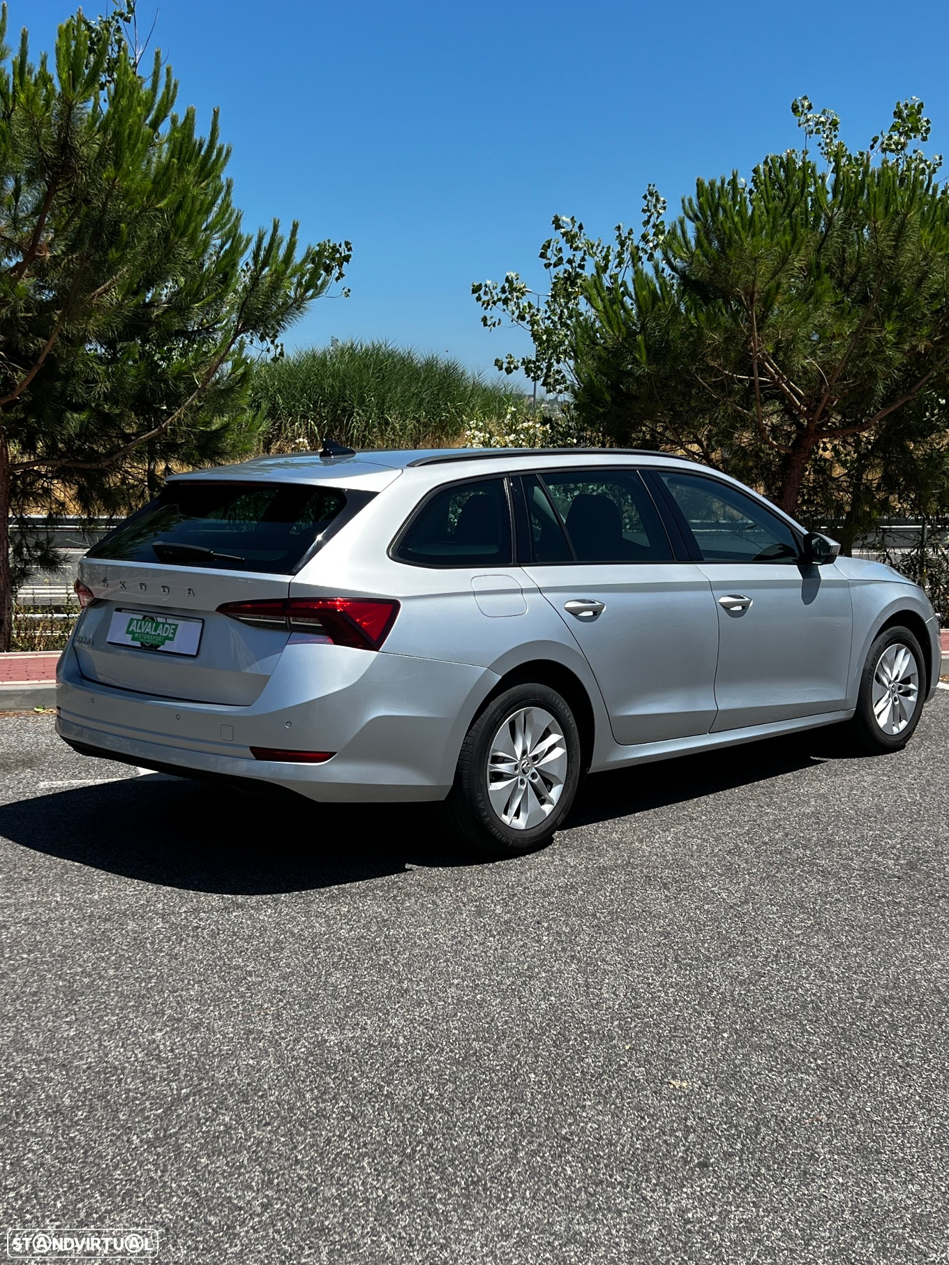 Skoda Octavia Break 2.0 TDI Ambition DSG - 13