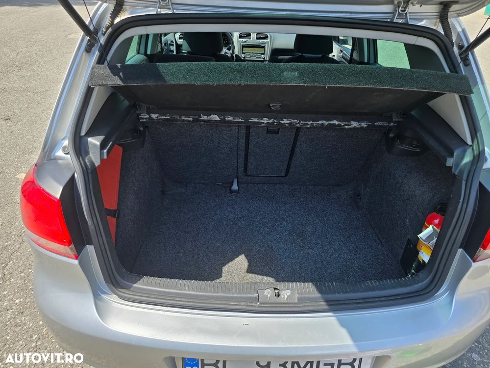 Volkswagen Golf 2.0 TDI Comfortline - 15