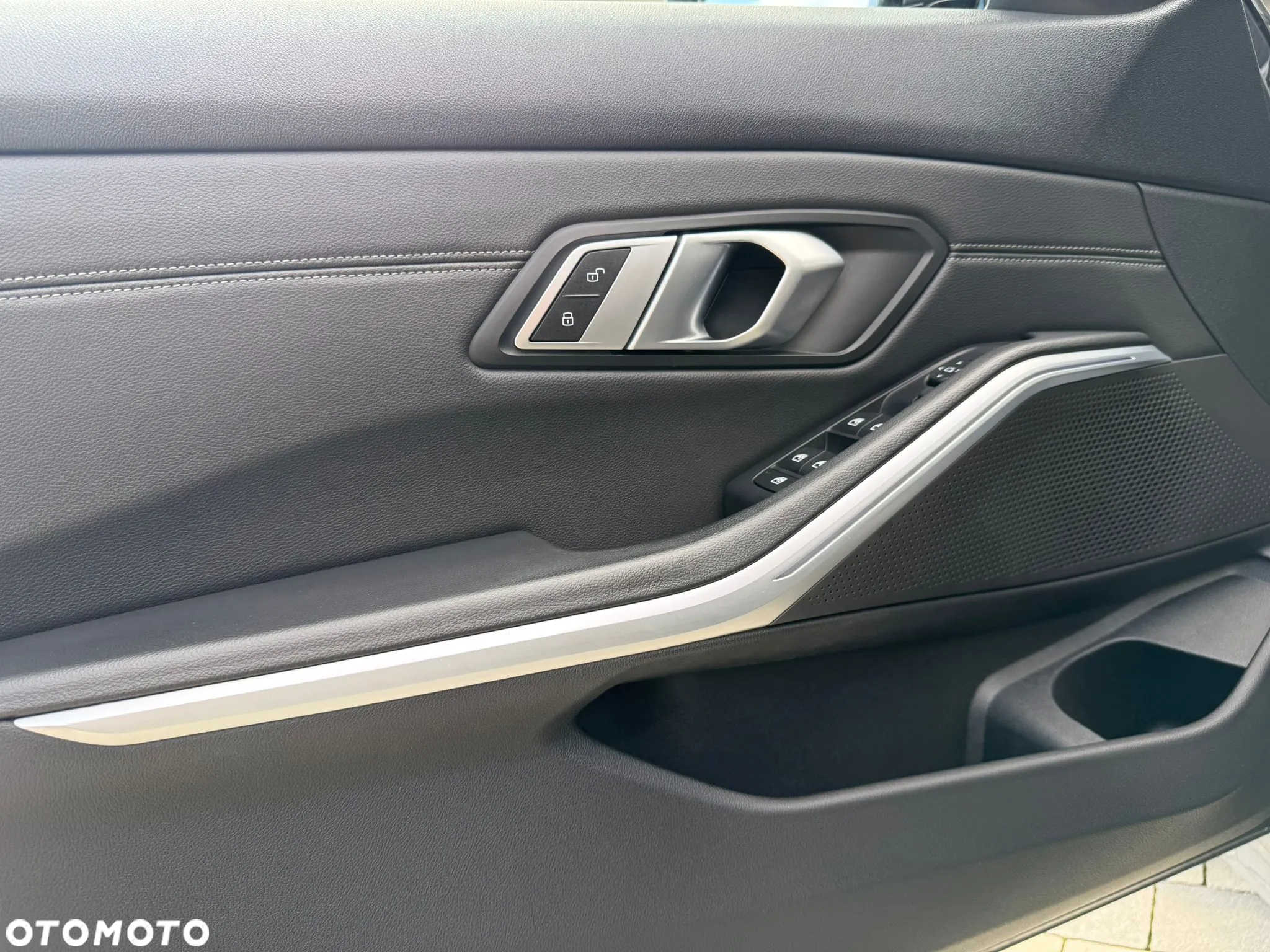 BMW Seria 3 320d Sport Line - 22