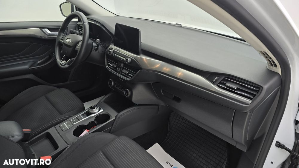 Ford Focus 1.5 EcoBlue Active Business - 19