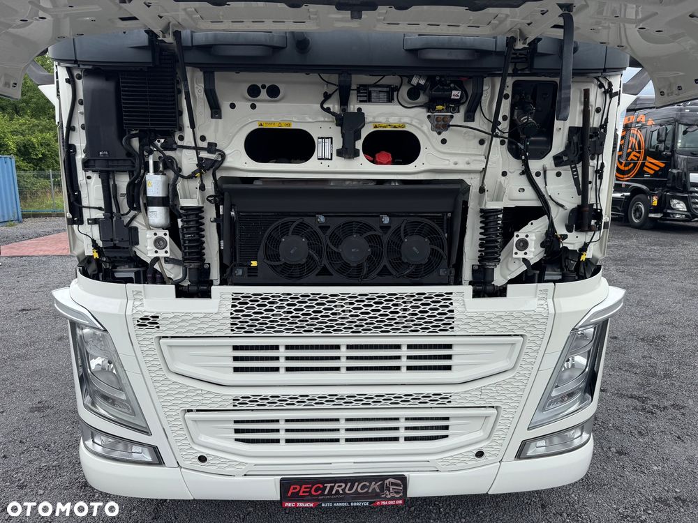 Volvo FH 500 / Euro 6 / Automat / 2 Zbiorniki / Full Spoiler / z Francji - 11