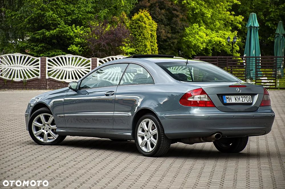 Mercedes-Benz CLK 320 CDI 7G-TRONIC Avantgarde - 9