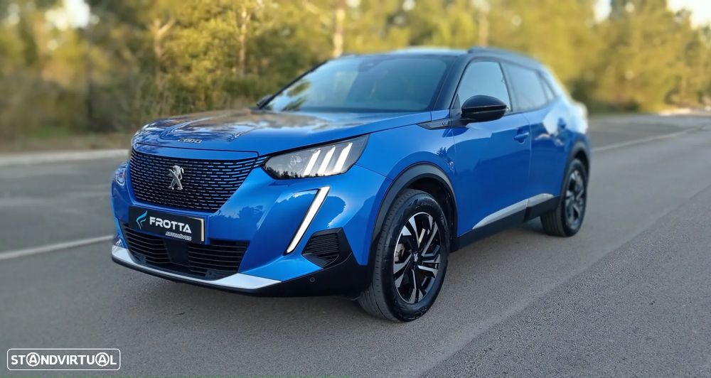 Peugeot e-2008 50 kWh GT Line - 1