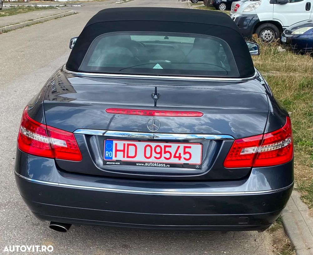 Mercedes-Benz E 2011 photo 4