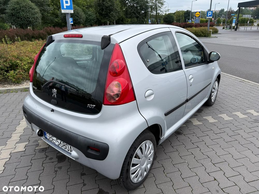 Peugeot 107 1.0 Urban Move - 4
