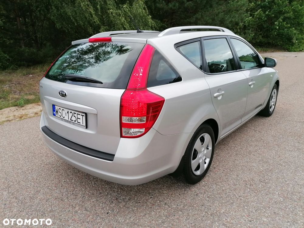 Kia Ceed - 5