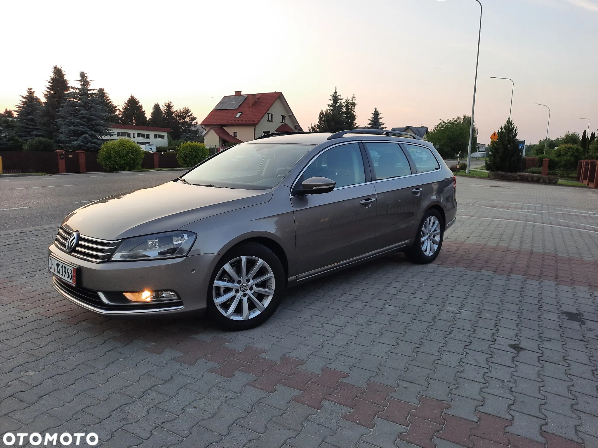 Volkswagen Passat 2.0 TDI Comfortline DSG - 3