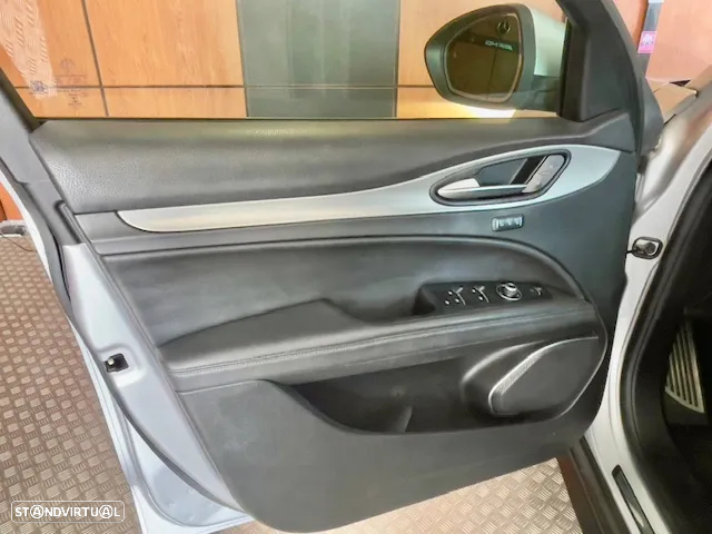 Alfa Romeo Stelvio 2.2 D Veloce Q4 AT8 - 16