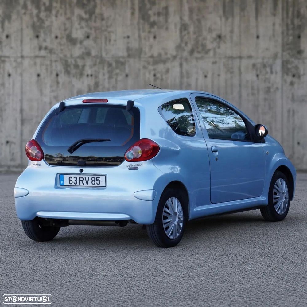 Toyota Aygo - 8