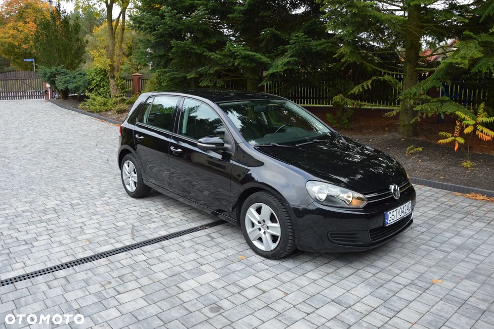 Volkswagen Golf - 10