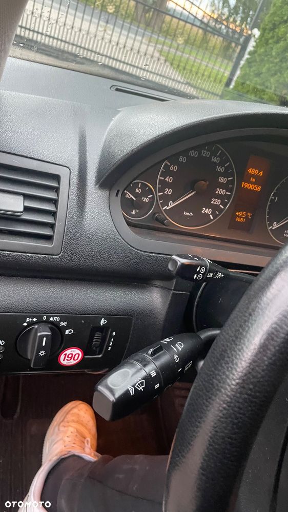 Mercedes-Benz Klasa A 180 CDI Autotronic Avantgarde - 10