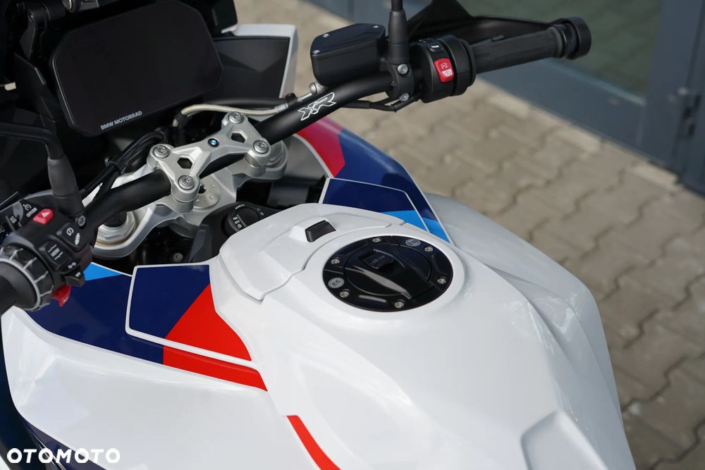 BMW S - 37