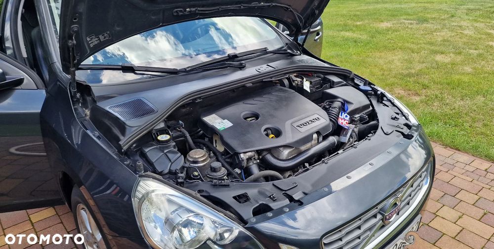 Volvo S60 DRIVe Summum - 10