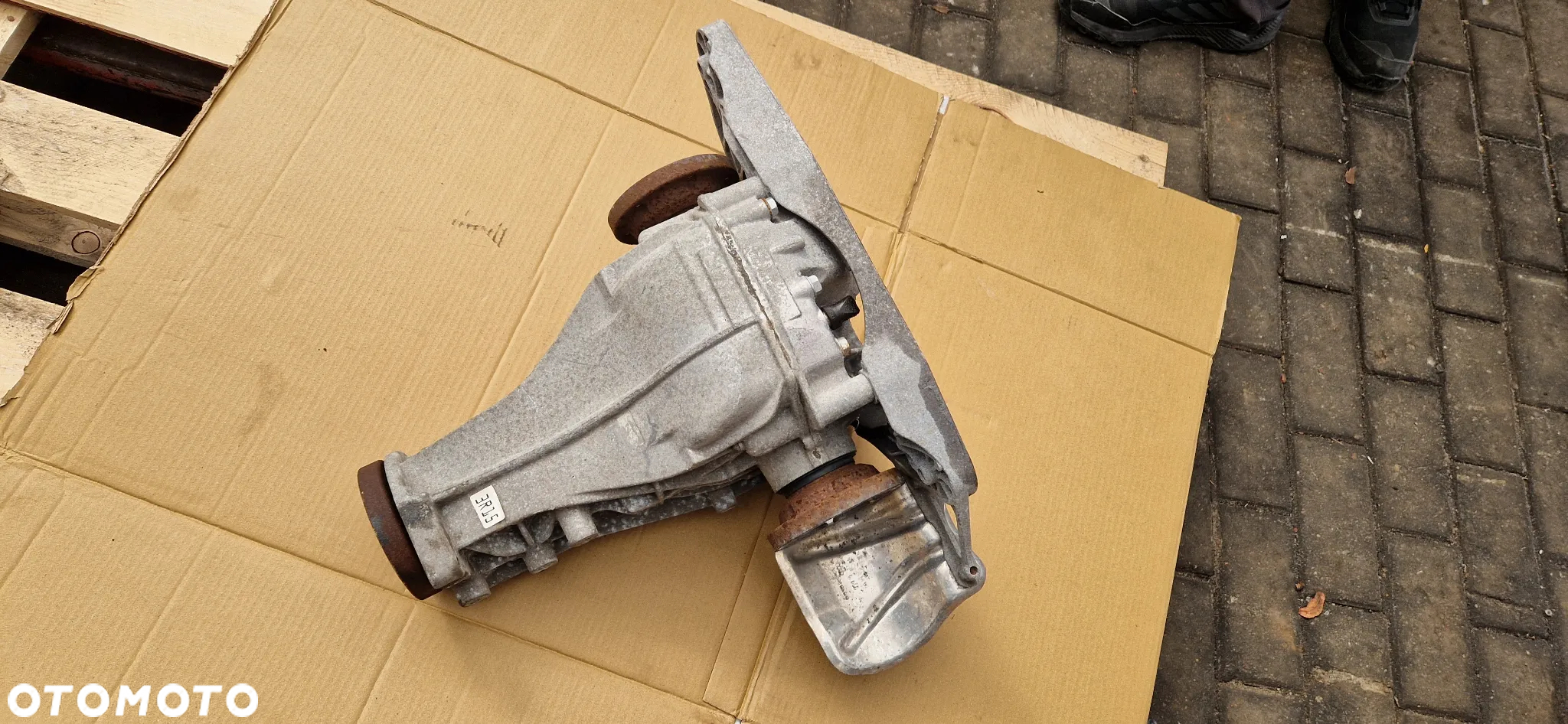 MOST TYL 0AR525083C AUDI A4 B8 A5 Q5 8R 1.8 2.0TFSI - 2
