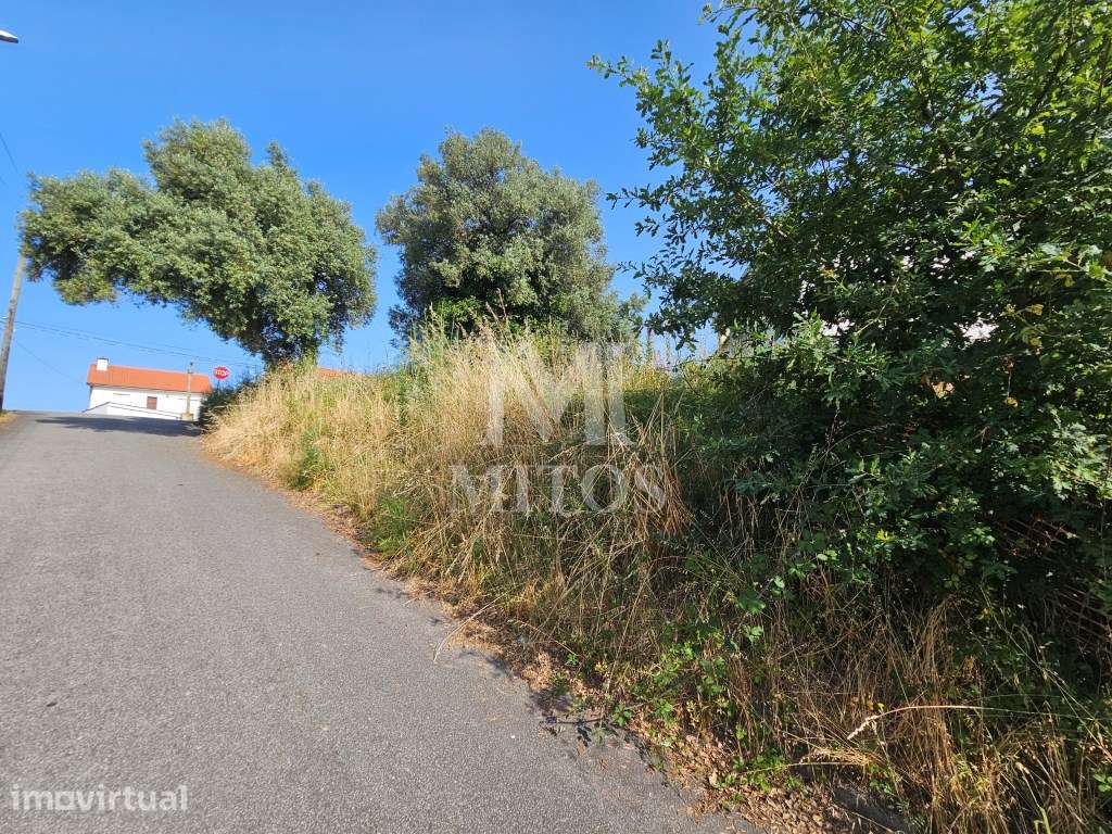Terreno com Construção Iniciada para Moradia T3 em Lanheses - Grande imagem: 5/11