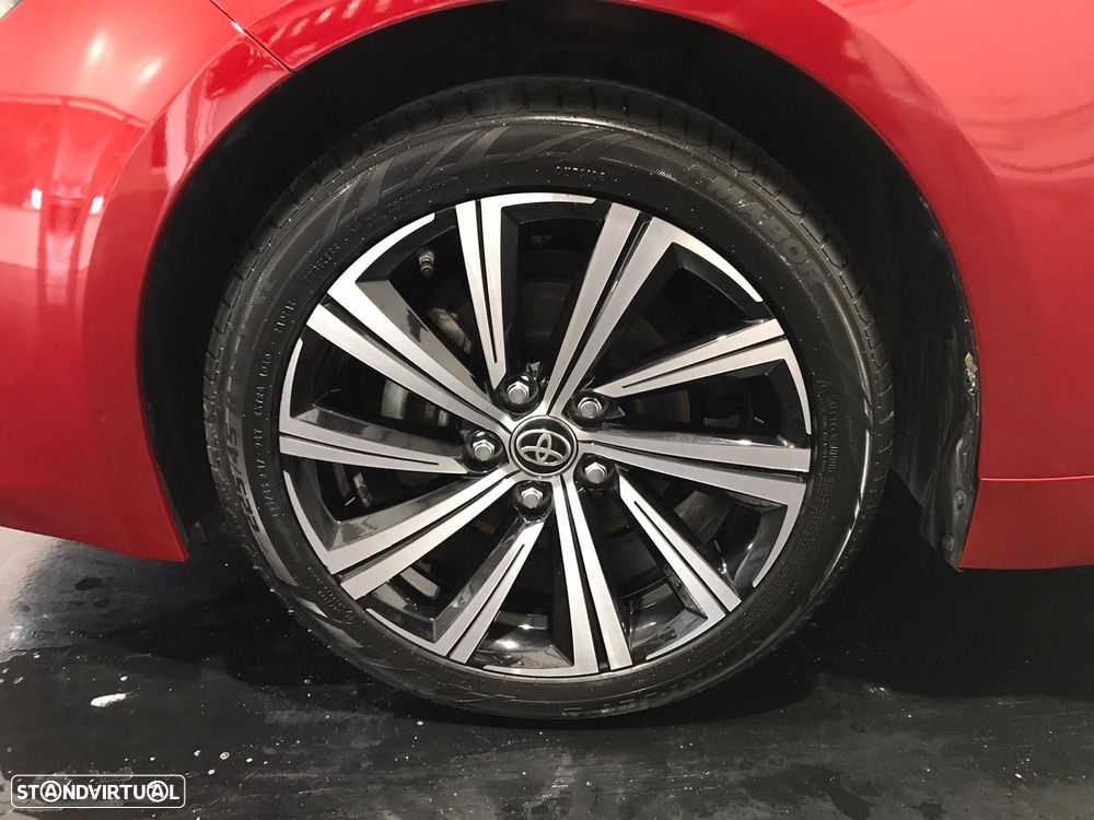 Toyota Corolla Touring Sports 1.8 Hybrid Comfort+P.Sport - 17