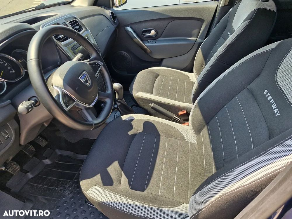 Dacia Sandero Stepway 0.9 TCe Prestige - 11