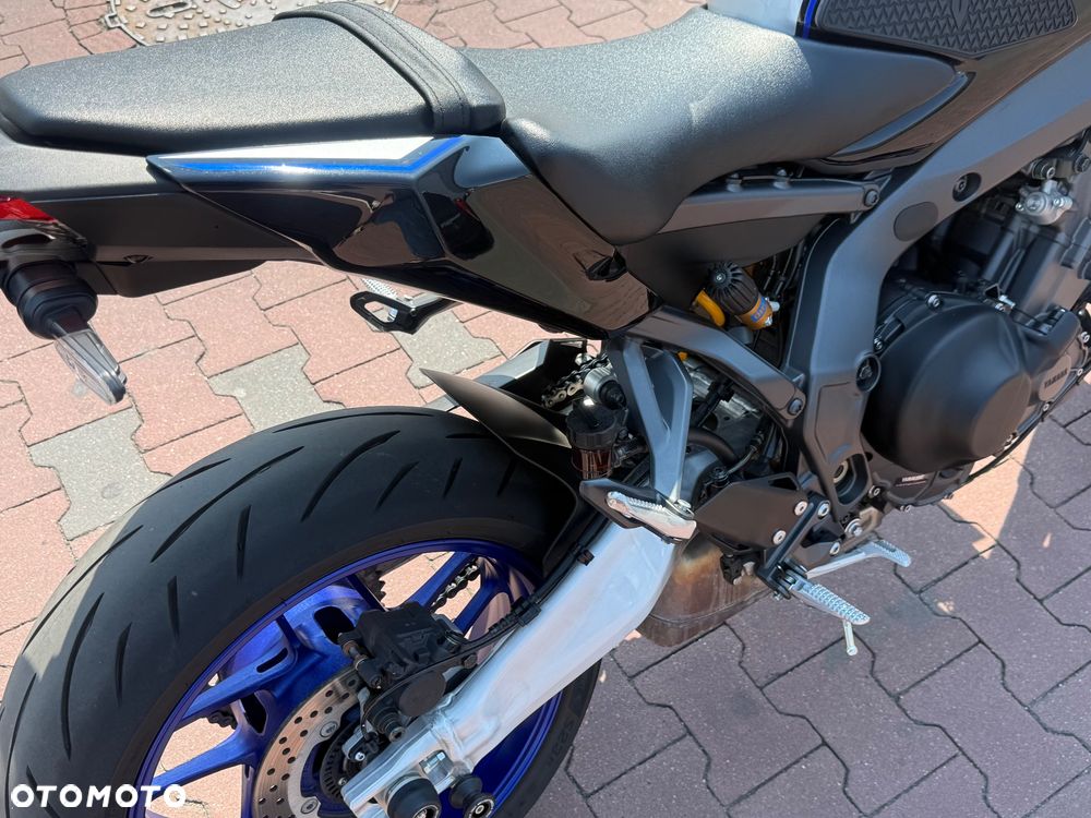 Yamaha MT - 12