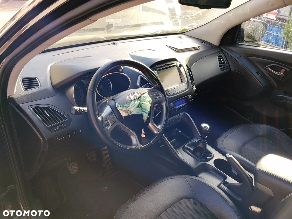 Hyundai ix35 1.7 CRDi 2WD blue Trend - 19