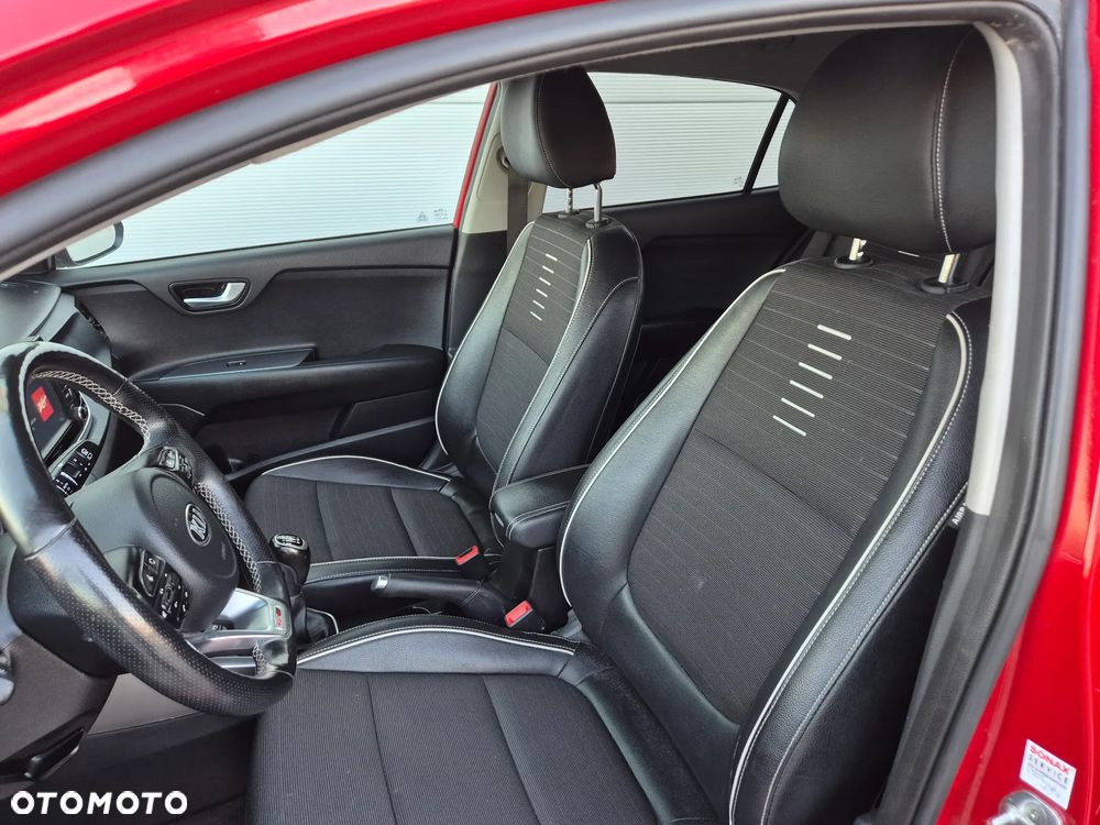 Kia Rio 1.0 T-GDI 120 GT Line - 12
