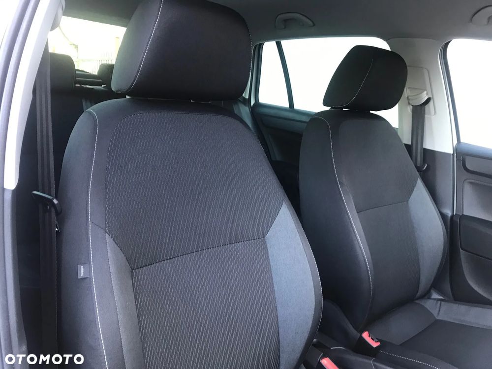 Skoda RAPID 1.2 TSI Edition - 20
