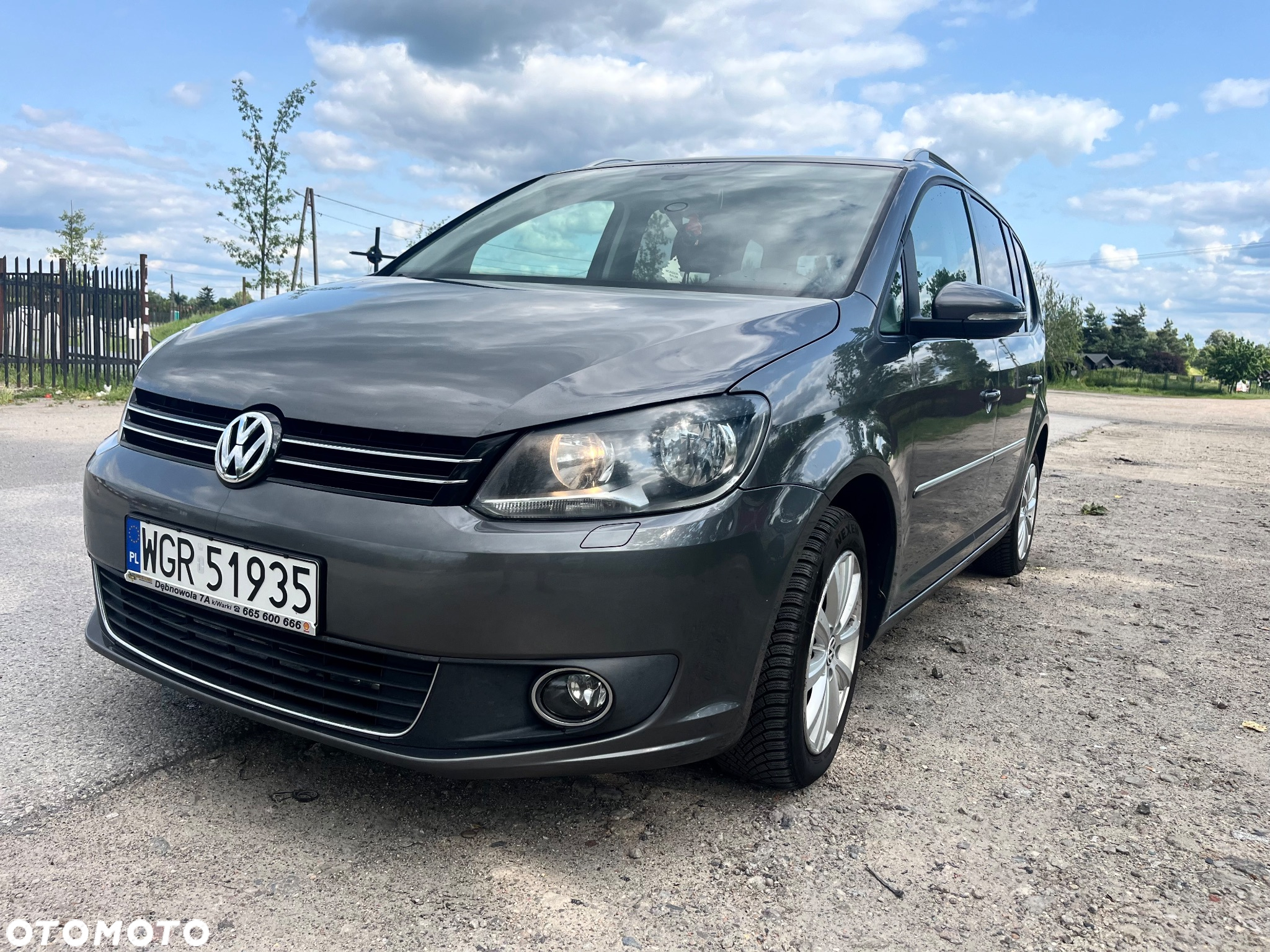 Volkswagen Touran 2.0 TDI DPF Highline - 21