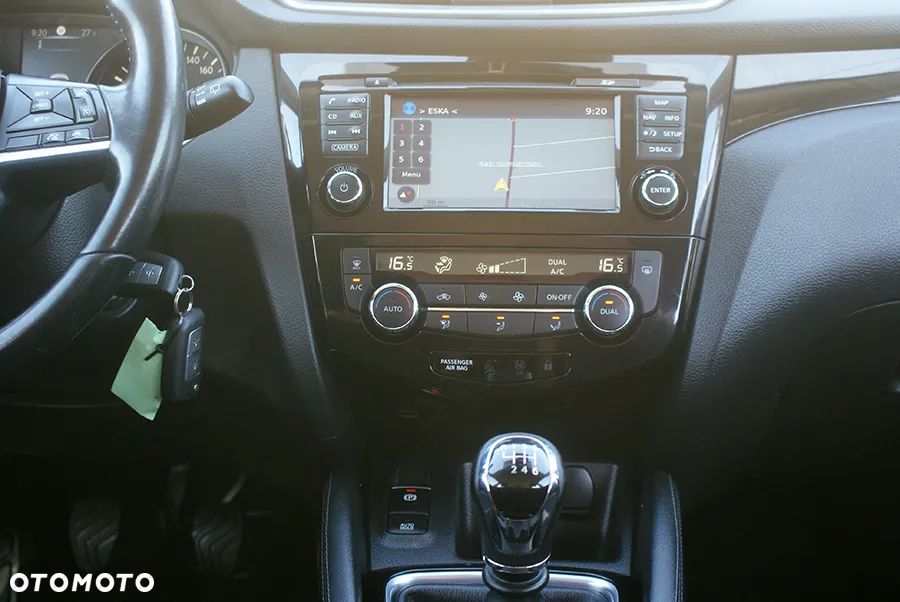 Nissan Qashqai 1.5 dCi Acenta EU6 - 13
