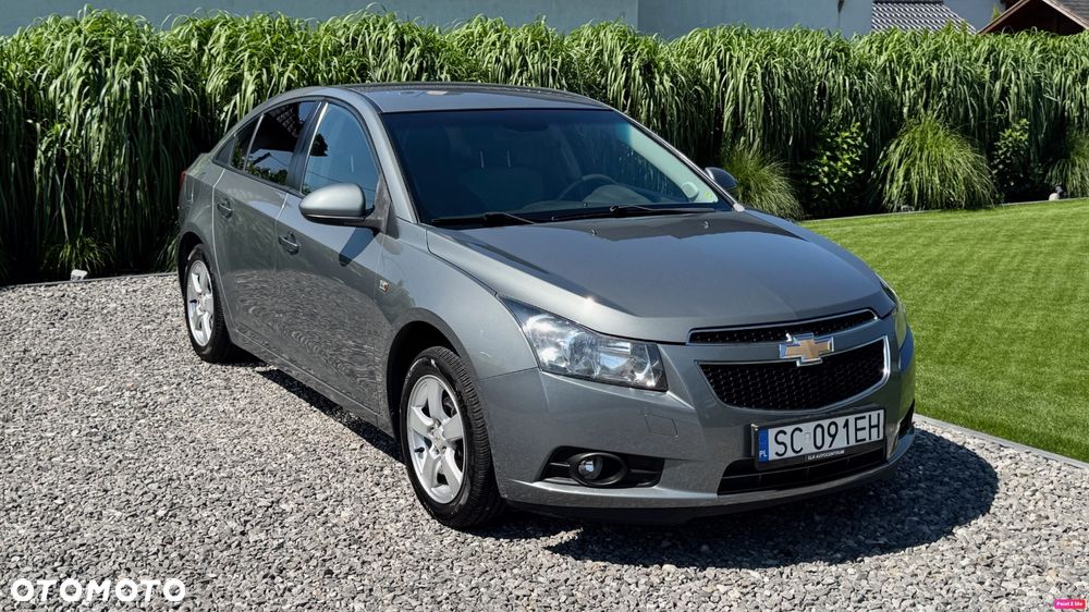 Chevrolet Cruze 1.6 LS - 1