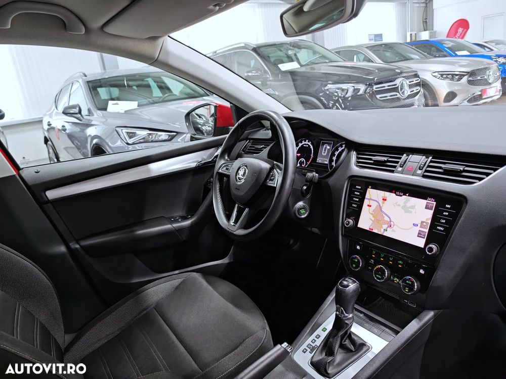 Skoda Octavia 1.6 TDI DSG Style - 11