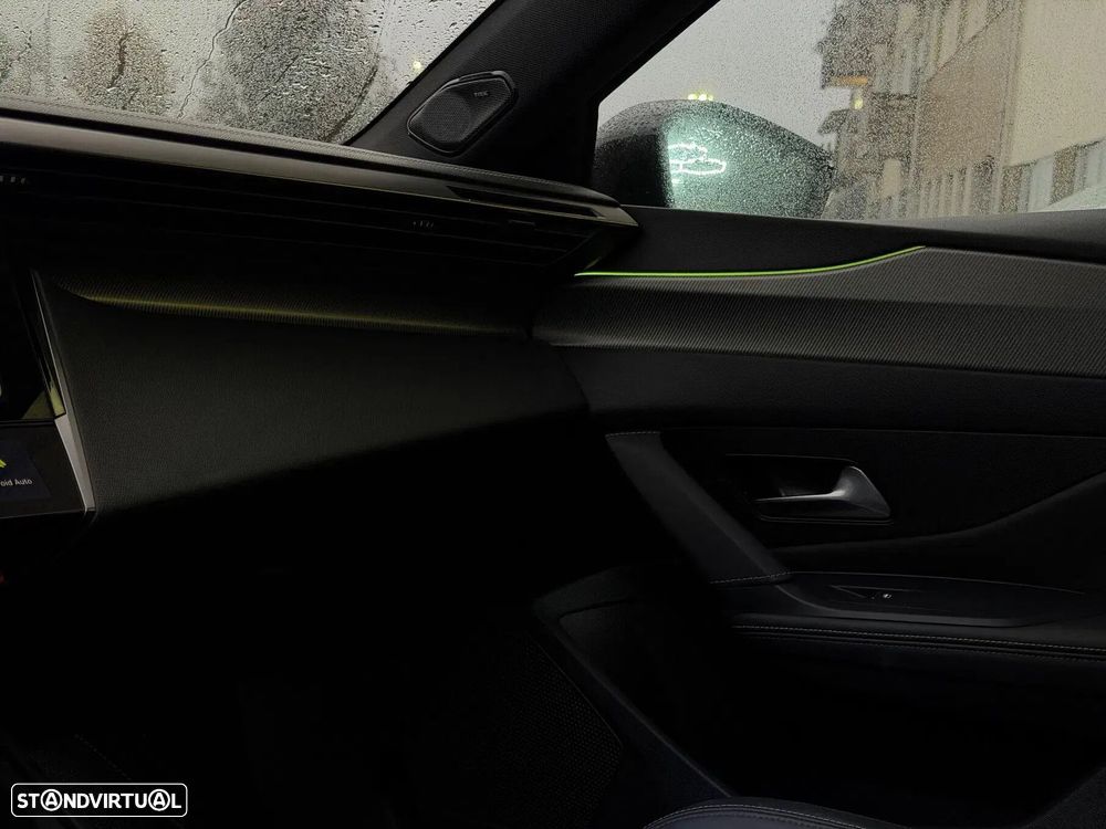 Peugeot 408 1.6 Hybrid GT e-EAT8 - 27