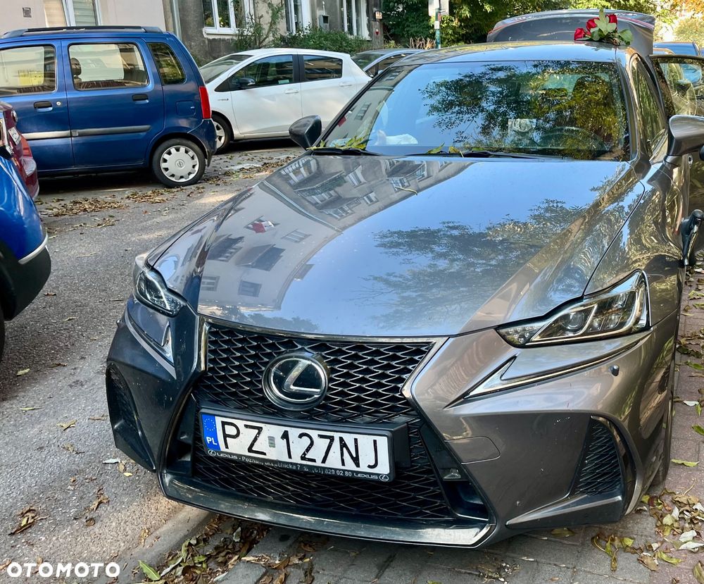 Lexus IS 200t F Sport - 1