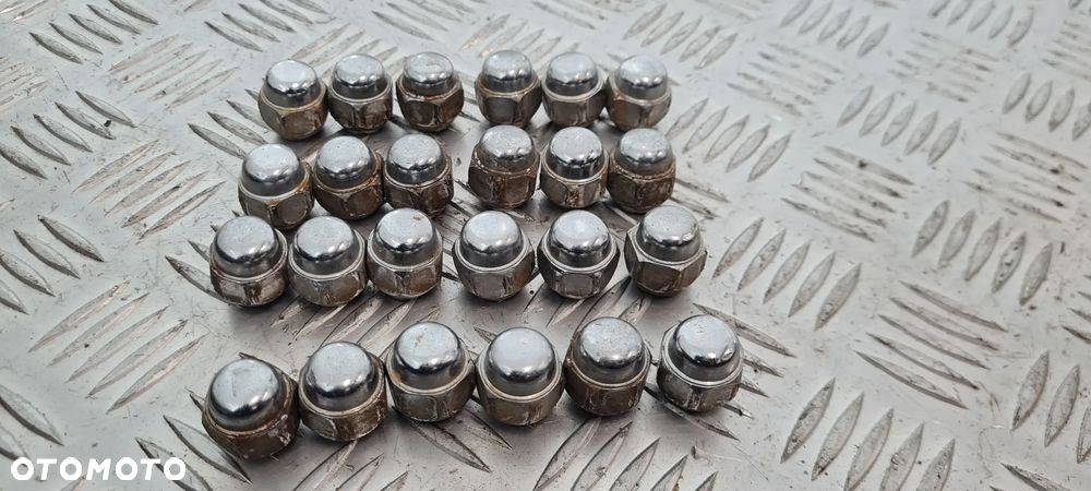 Ford Ranger III Nakrętki Śruby Koła - 2