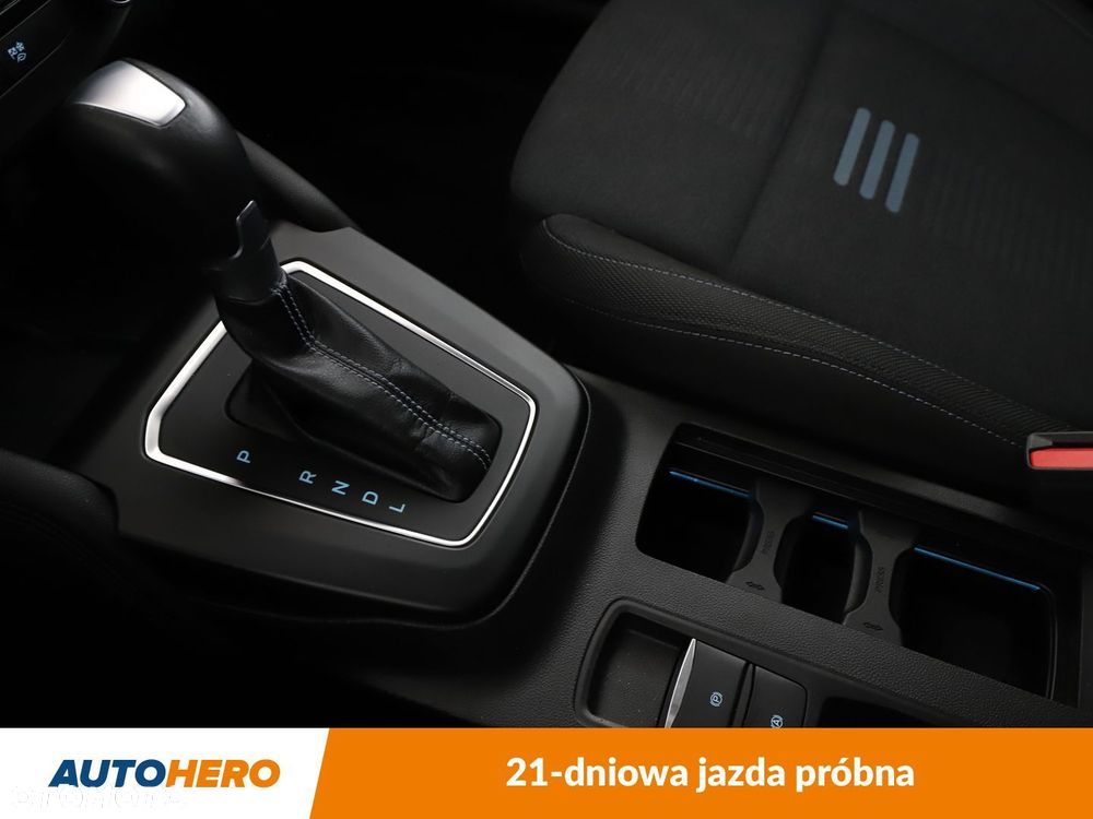 Ford Focus - 30