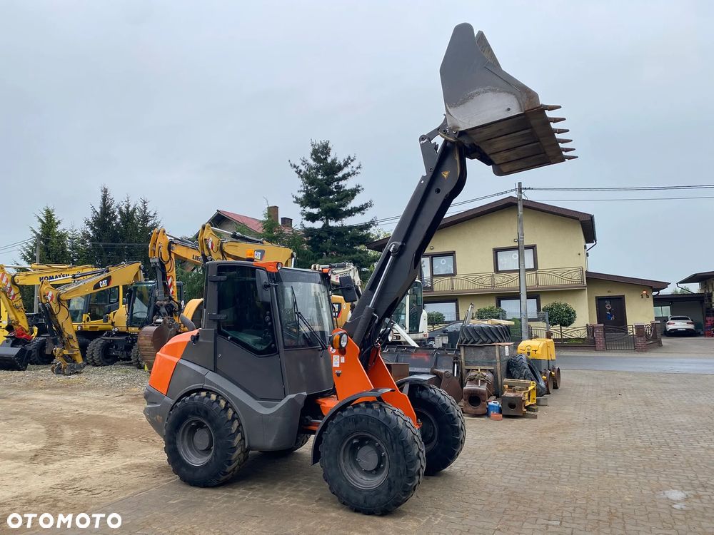 Hitachi ZW95, 2020 ROK, 2700 MTH, ŁYŻKA + WIDŁY, z NIEMIEC, PIĘKNY STAN - 1